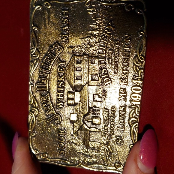 Vintage brass Jack Daniel's belt buckle, very good condition. - Picture 1 of 3